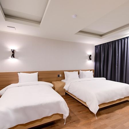 M Hotel Seoel Buitenkant foto